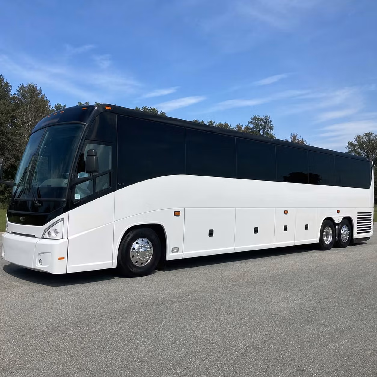 bus rental options for sioux city trips