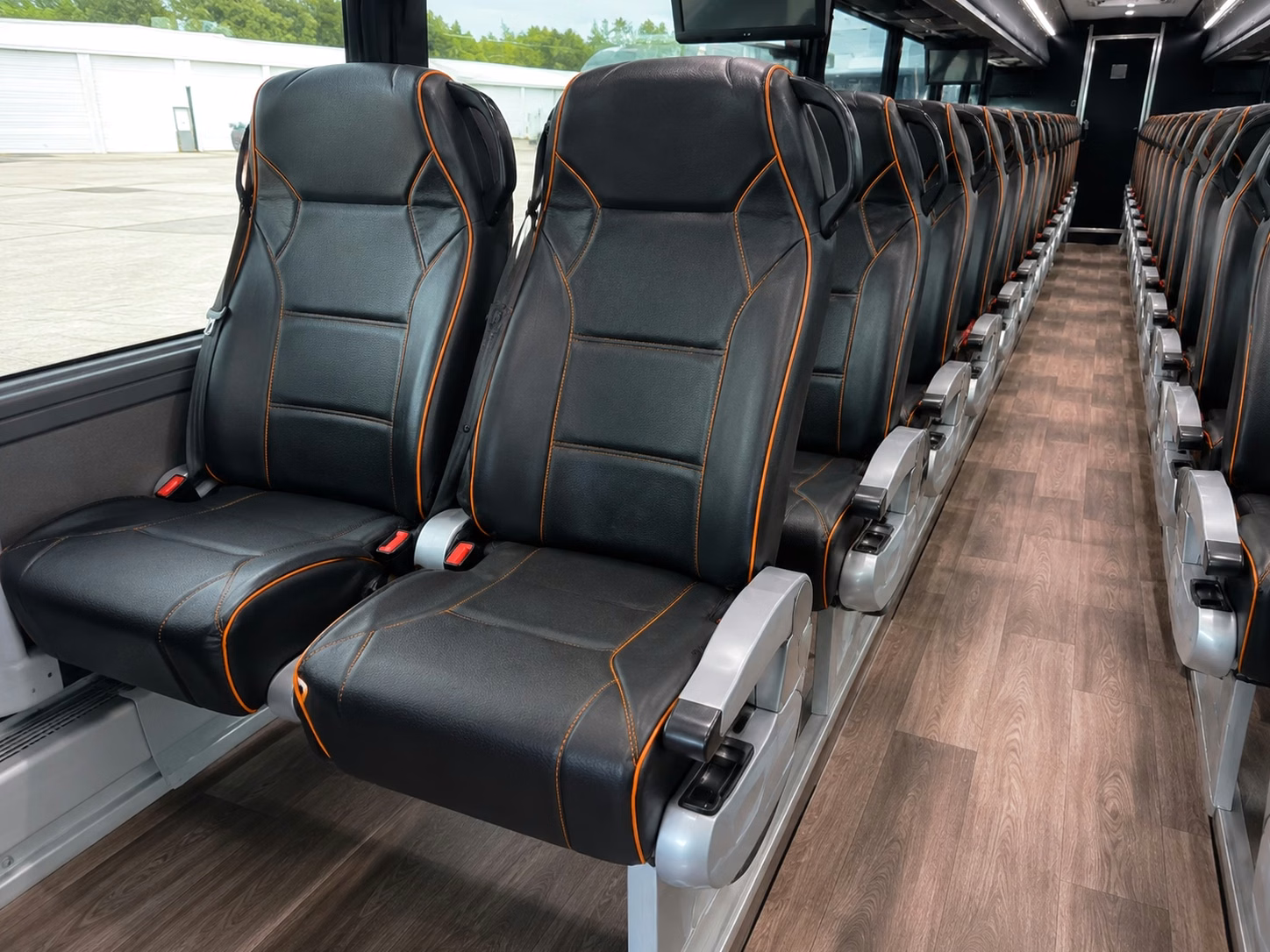 fan shuttle buses to tyson events center and tyson soccer complex in sioux city