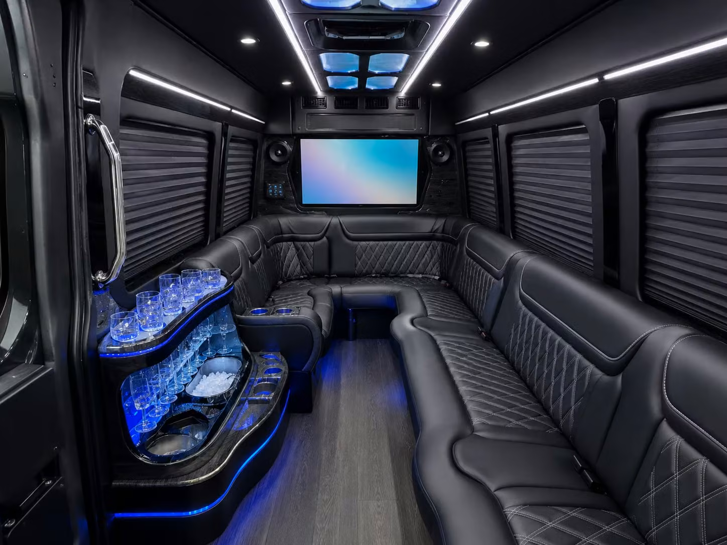 one bus rental handles your entire sioux city corporate event