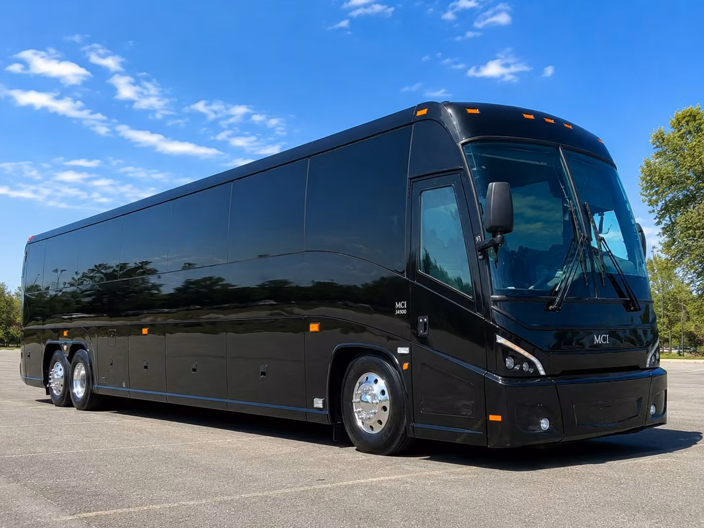 shuttle bus rentals for sioux city weddings and special celebrations
