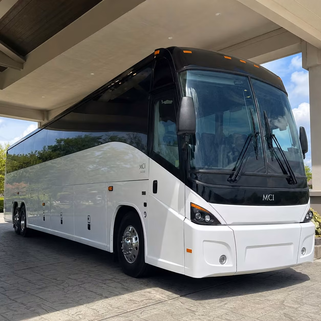 sioux city employee shuttles that keep your production lines moving